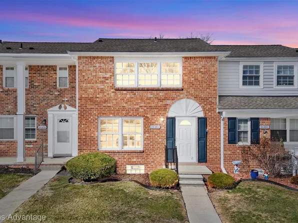24461 Olde Orchard St, Novi, MI 48375