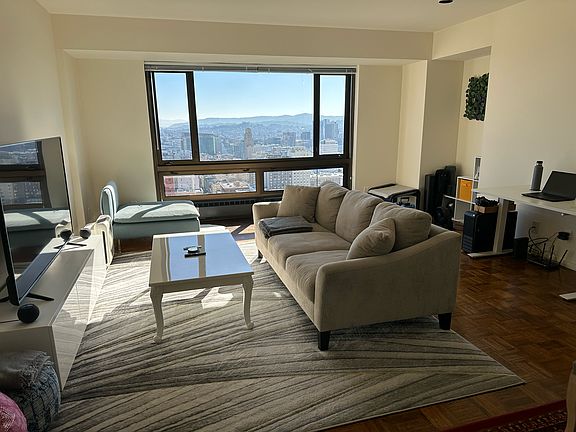 2nd image of 1177 California St APT 1123