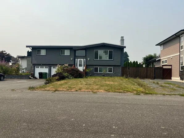 7055 Sesame St, Chilliwack, BC V2R 3T3