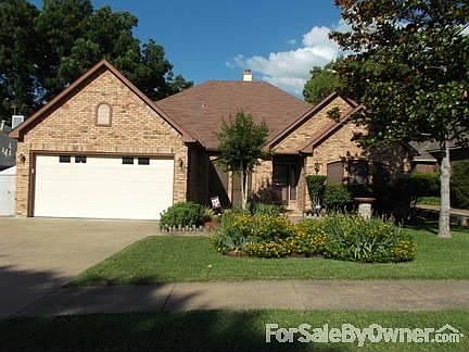 2nd image of 8214 Columbia Dr