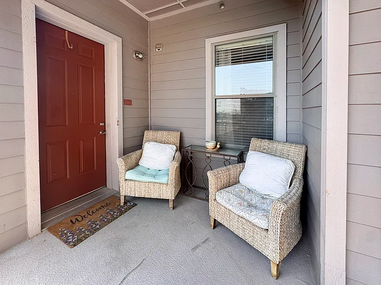 21 Mina Ave #407 — Photo 35