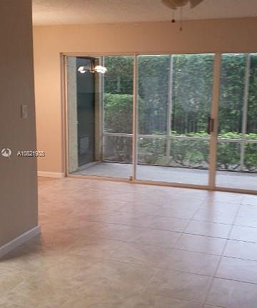 3rd image of 14107 Glenmoor Dr #14107