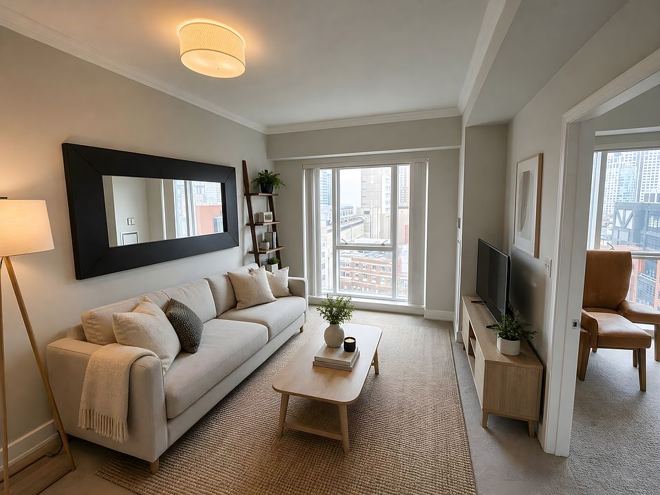 1st image of 1 Nassau St Unit 1804