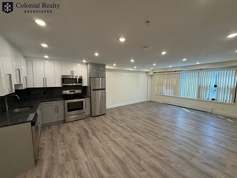 1034 Commonwealth Ave #204 — Photo 7