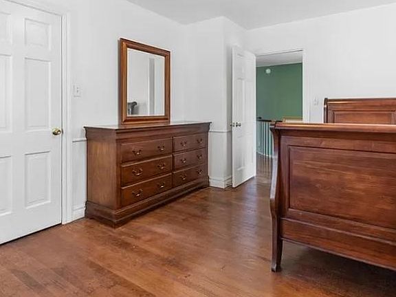 4th image of 3321 N Virginia Ave
