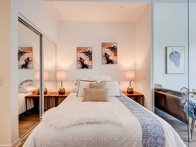 77 Shuter St #909 — Photo 18
