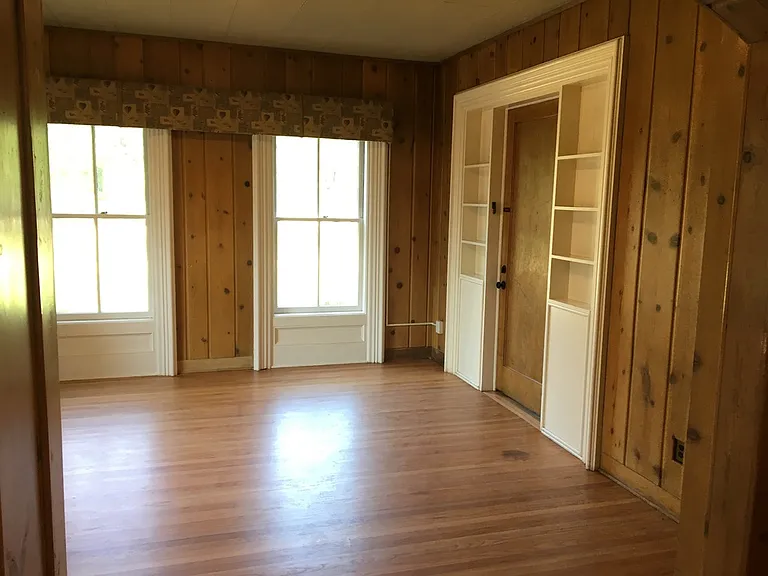 2501 W State St #1 — Photo 3