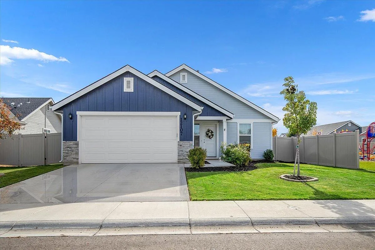 12107 W Terrazzo Dr — Photo 1