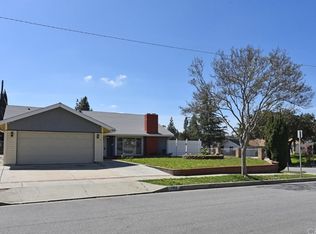 1402 Cranmer Dr, Walnut, CA 91789