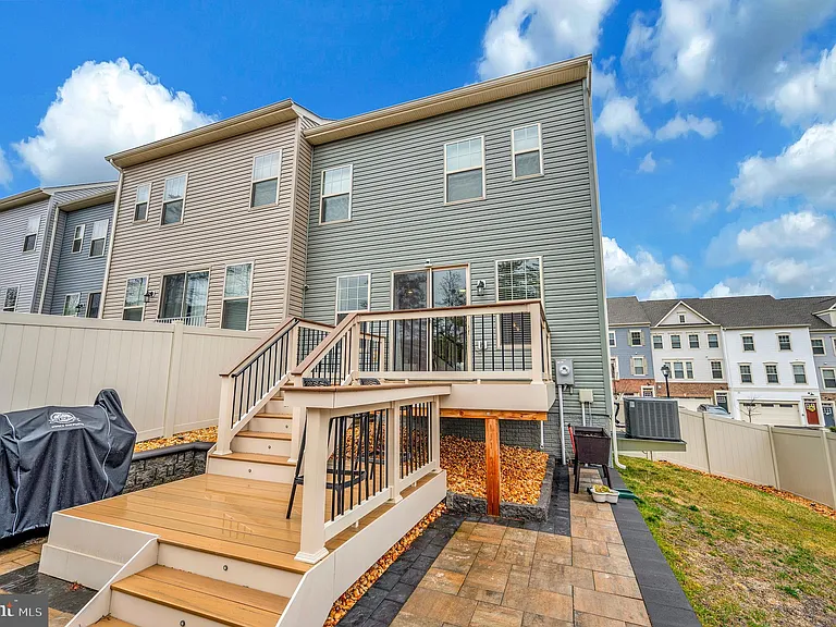 162 Shaded Valley Ct — Photo 40