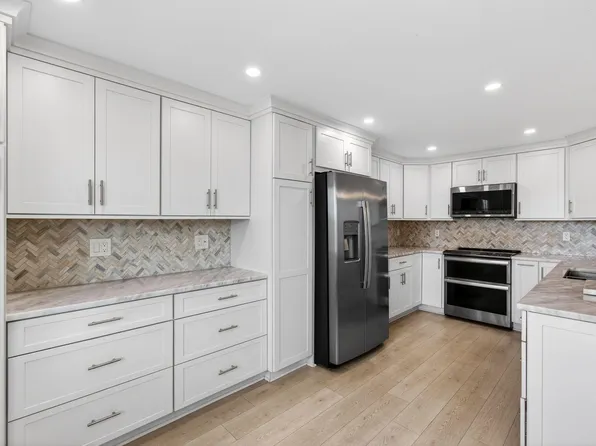 3084 Oakridge U, Deerfield Beach, FL 33442