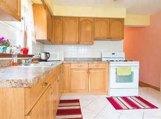 5236 W Addison St, Chicago, IL 60641