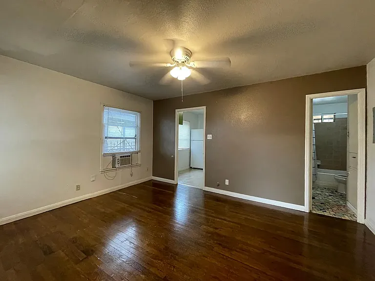 1231 Avant Ave — Photo 9