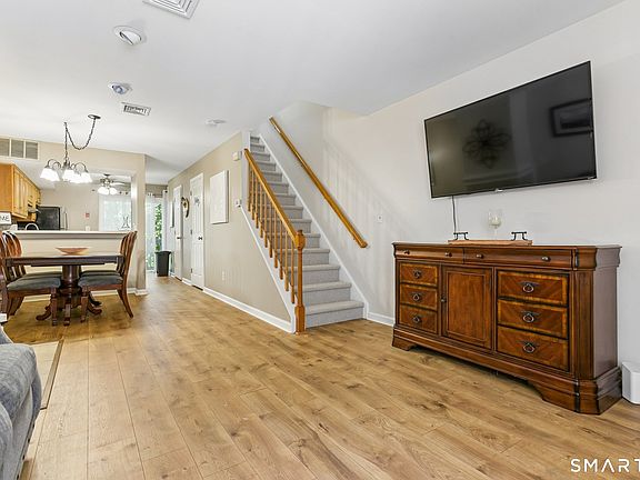 4th image of 53 Manorwood Drive #53