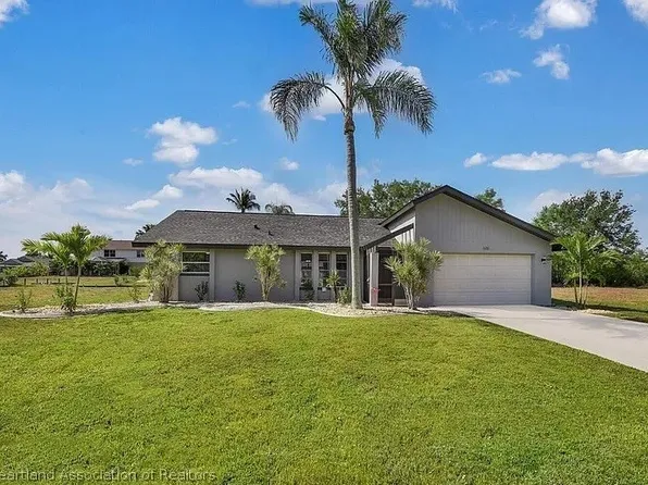 606 SW 35th St, Cape Coral, FL 33914