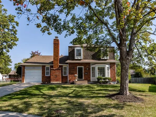 8808 W 97th St, Overland Park, KS 66212