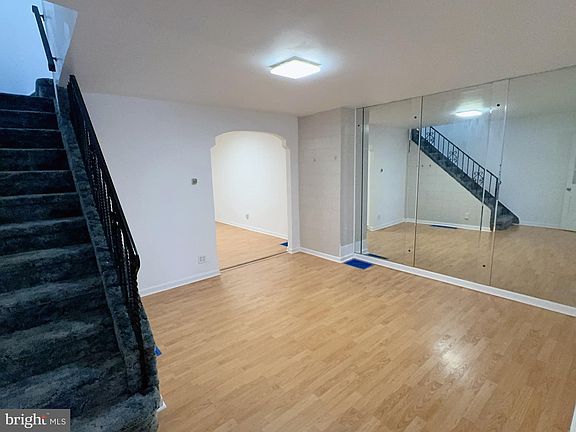 5th image of 2726 S 8th St