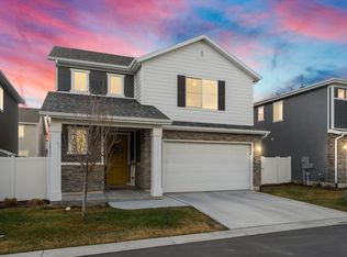 2094 W Lydia Ln, Syracuse, UT 84075