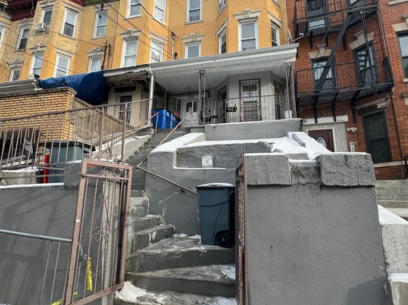 2092 Ryer Avenue, Bronx, NY 10457