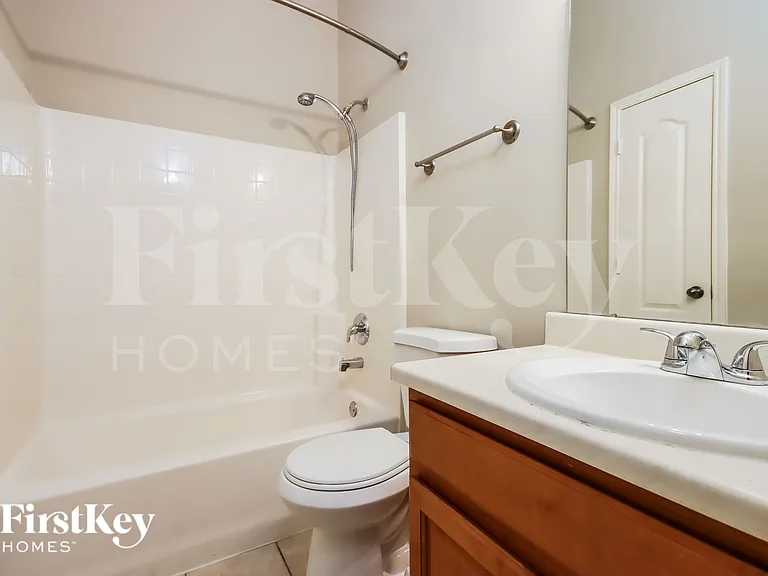 31223 Rainwood Park Ln — Photo 16