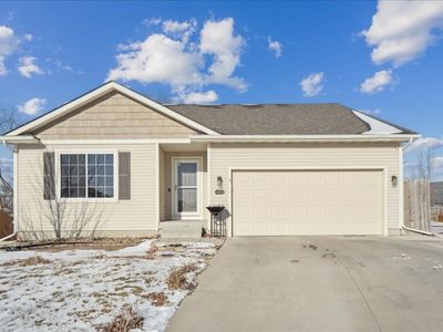 4523 E 48th St, Des Moines, IA, 50317
