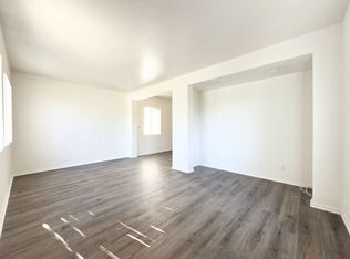 548 Brooks St APT A, Oceanside, CA 92054