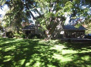 1456 Highcrest Dr, Medford, OR