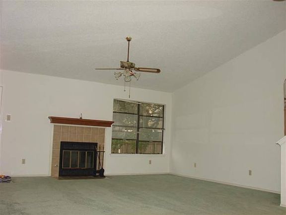 Living Room & Fireplace