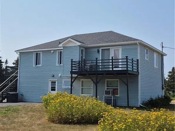 181 Ward Rd, Shippagan, NB E8T 2G5