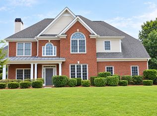 3953 Lost Oak Dr, Buford, GA 30519