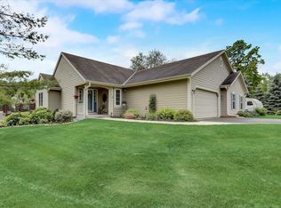 W347N5276 Road Q, Okauchee, WI 53069