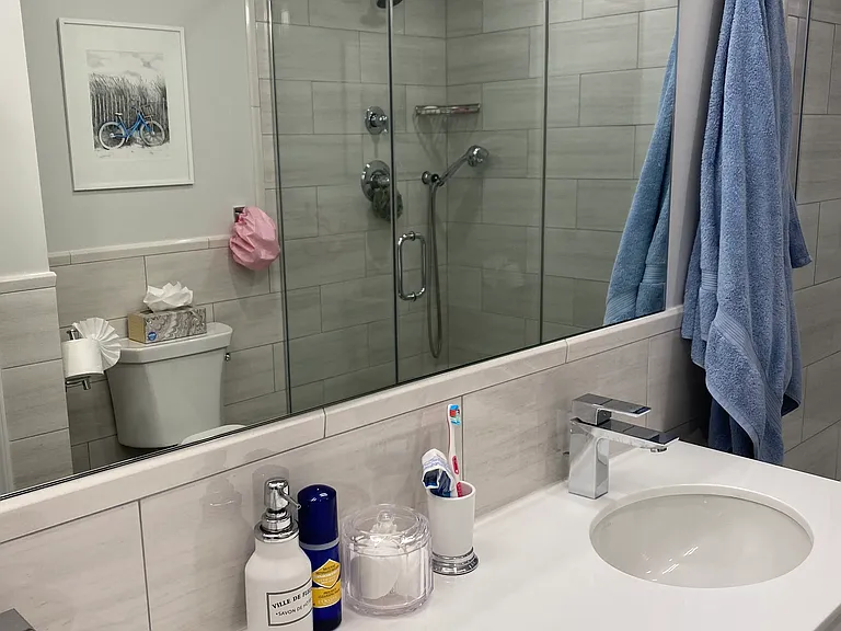 50 Hubbard Ln #10 — Photo 6
