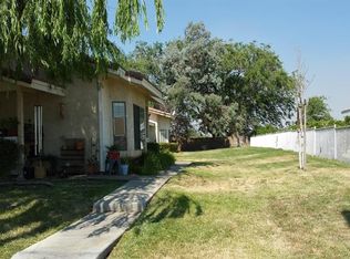 43731 8th St E APT 2, Lancaster, CA 93535