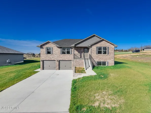 1505 Summerfield Dr, Jefferson City, MO 65109
