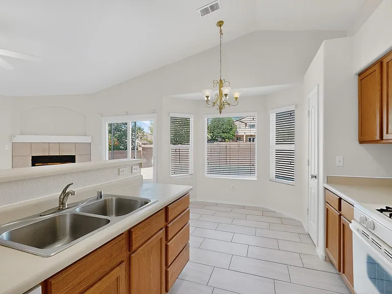 3305 Tin Cup Rd NE — Photo 15