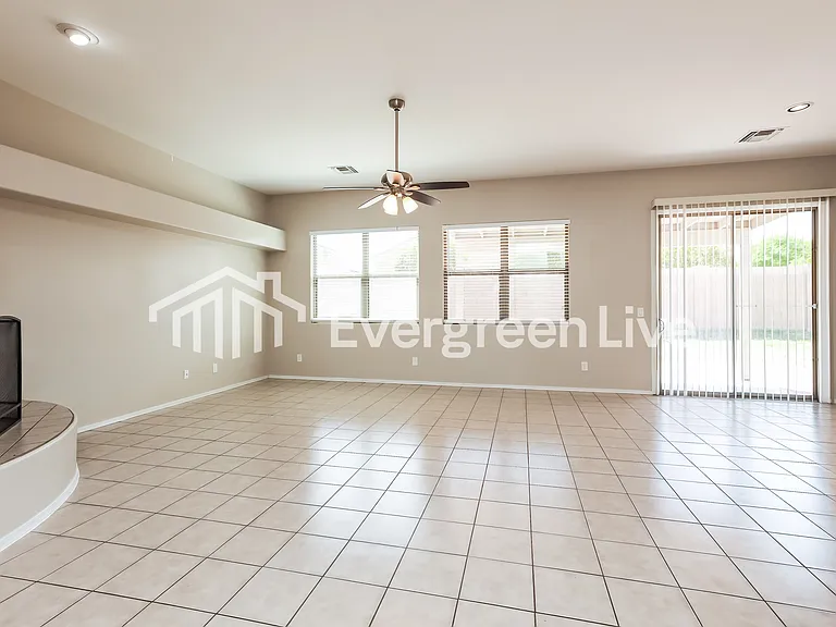 7961 W Hawk Eagle Ct — Photo 6