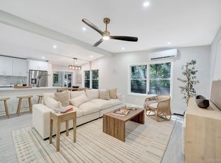 644A Bread And Cheese Hollow Rd, Northport, NY 11768