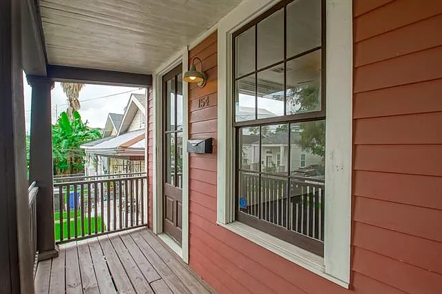 2 bed, 2.5 bath, 1600 sqft, $1,695 — Photo 2