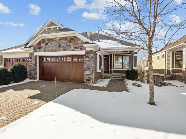8690 Riley Curv, Chanhassen, MN 55317