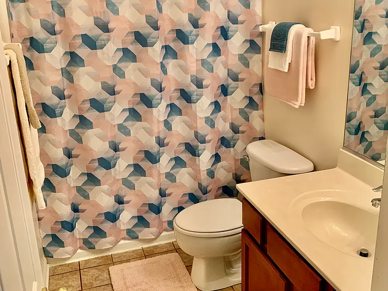 332 W Winchester Dr — Photo 9