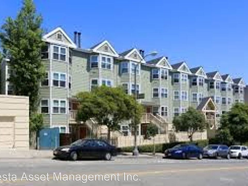 1st image of 988 Fulton St APT 324