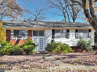811 Whittington Ter, Silver Spring, MD 20901