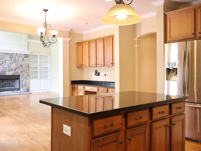 6887 Walnut Hills Dr — Photo 13