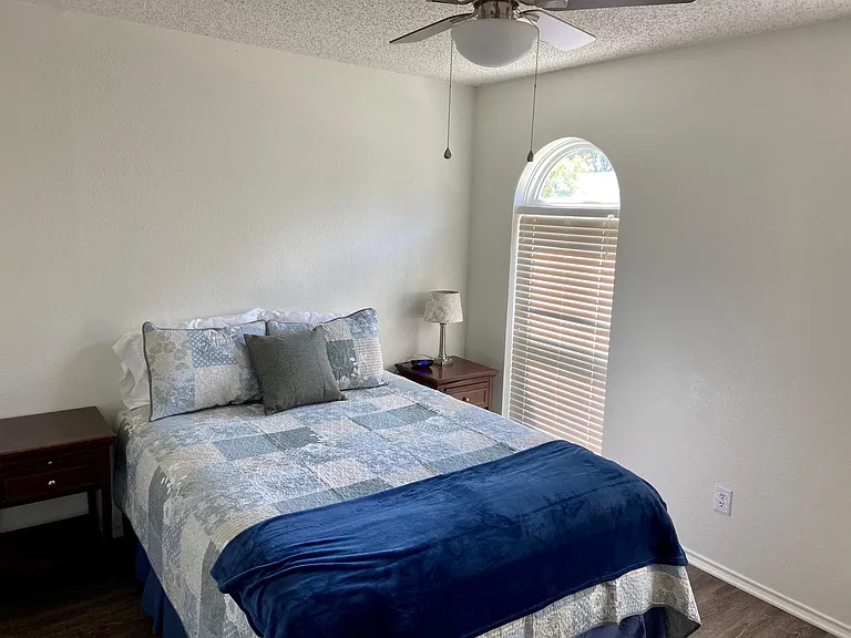 Clover Ln — Photo 15