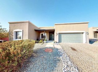 7220 Rio Del Luna, Santa Fe, NM 87507