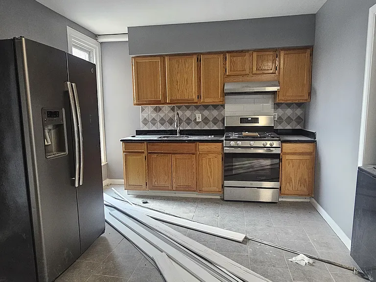 6433 Torresdale Ave #3 — Photo 2