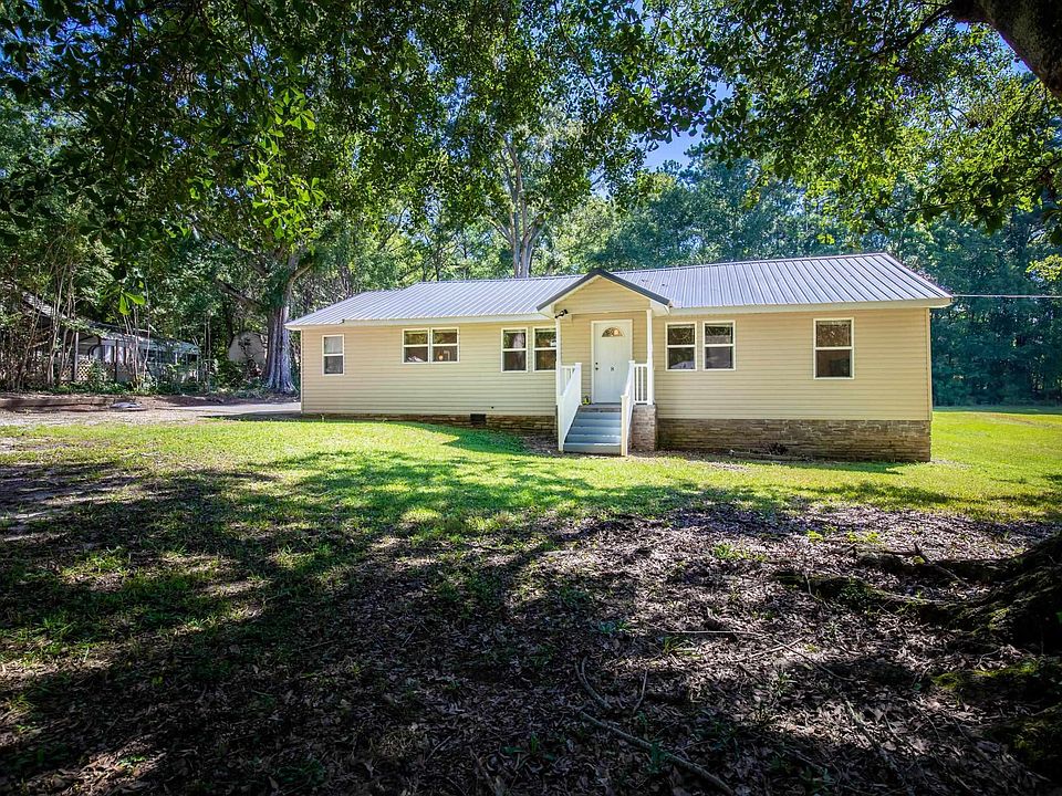 8 Strong Cir, Due West, SC 29639 Zillow