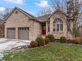 29 Warbler Hts, Saint Thomas, ON N5R6J5