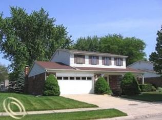 30758 Marrocco Dr, Warren, MI