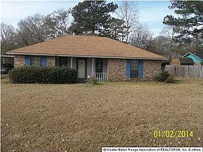 1st image of 14923 Bluff Creek Dr